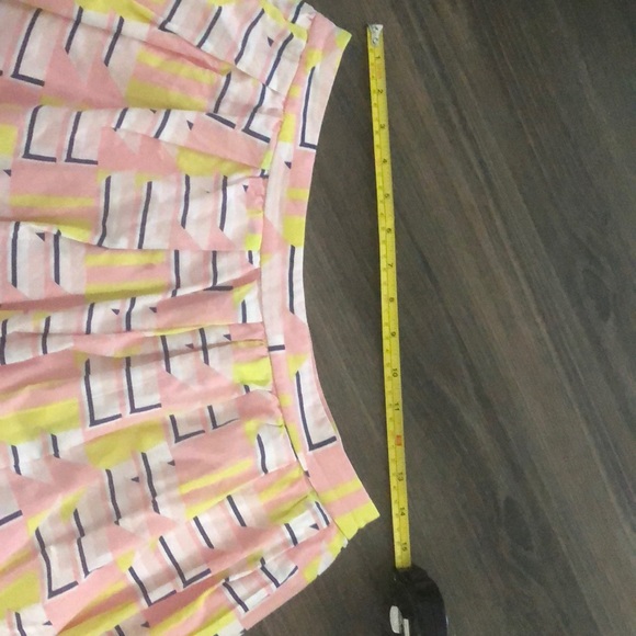 LIGHTLY WORN J CREW SKIRT - Picture 7 of 7